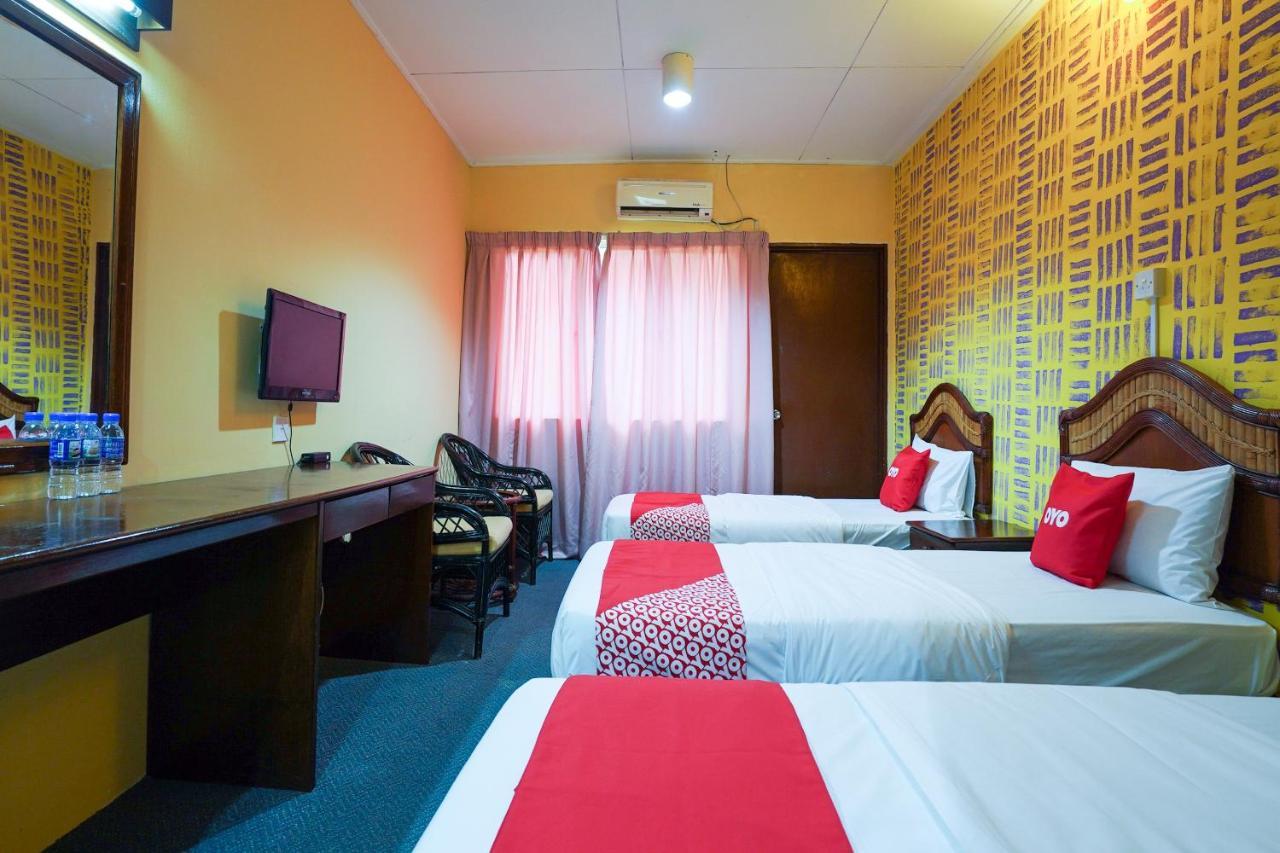 OYO 44020 Kejora Garden Resort Kampong Pasir Bogak Exterior foto