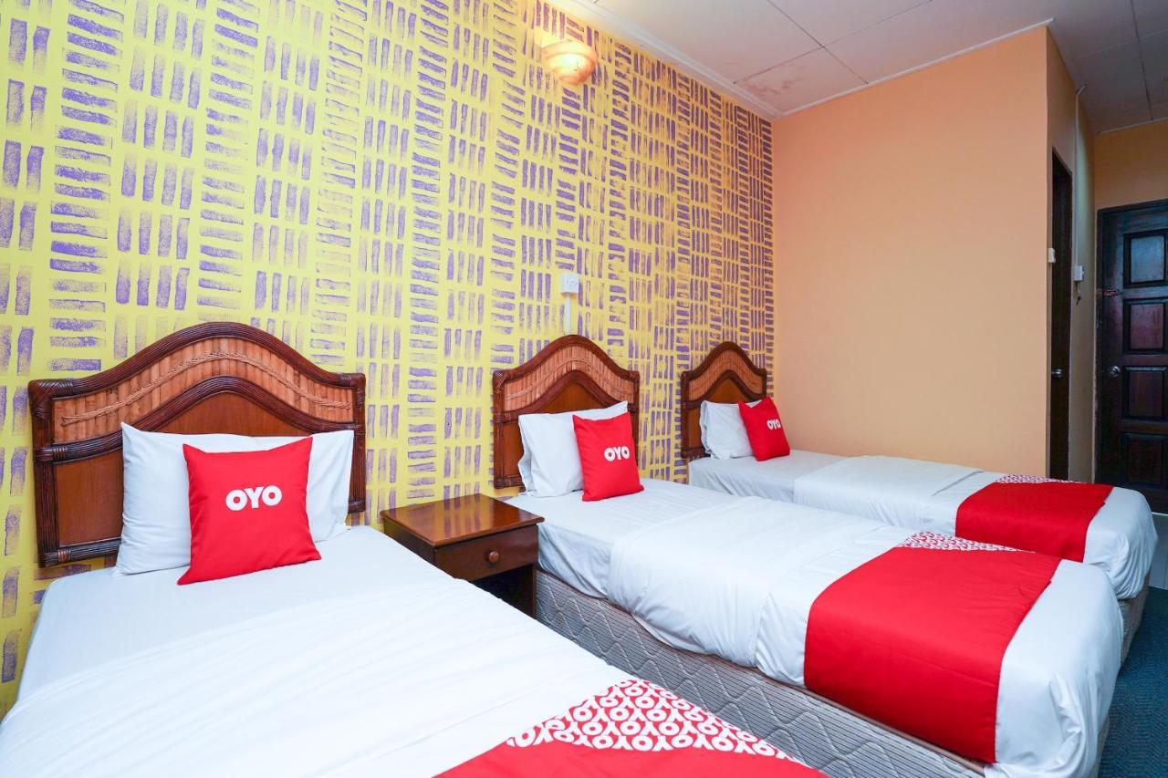 OYO 44020 Kejora Garden Resort Kampong Pasir Bogak Exterior foto
